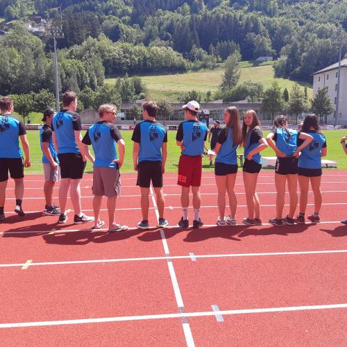 LA Schwaz11