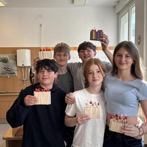Philipp, Jannis, Konsti, Lara und Rosa 3b
