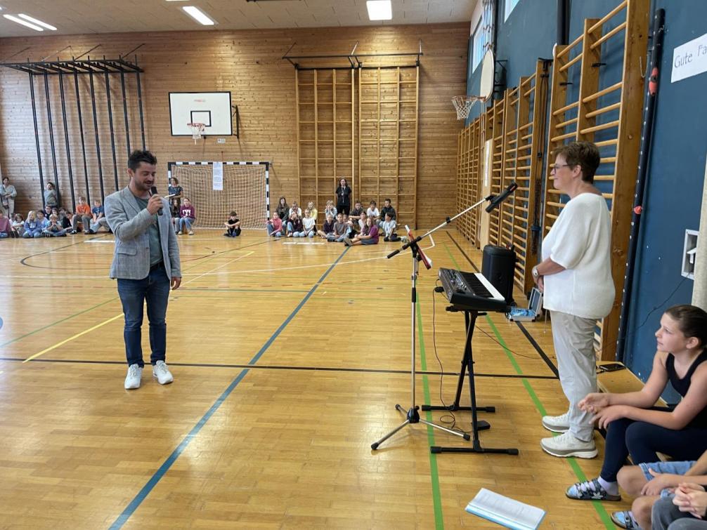 Gute Fahrt mit vollem Drive
